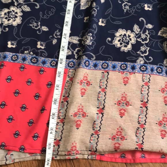 MAURICES medium sized handkerchief dress - Picture 7 of 7